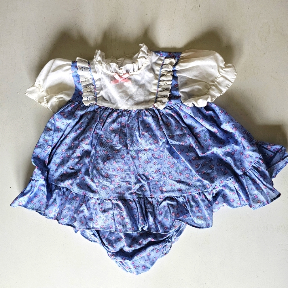 Vintage Baby 2 piece Dress set Size 24 Mo
